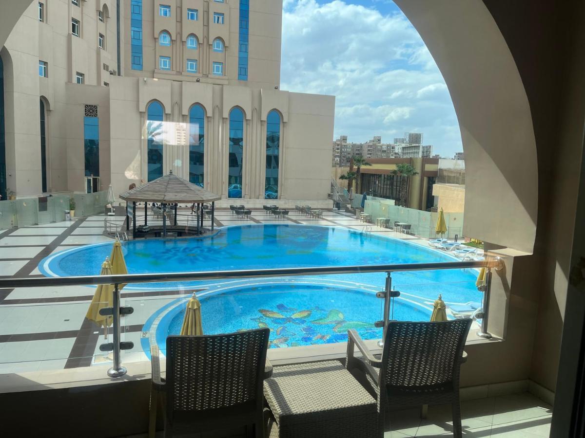 Tolip Golden Plaza Hotel Cairo Exterior photo